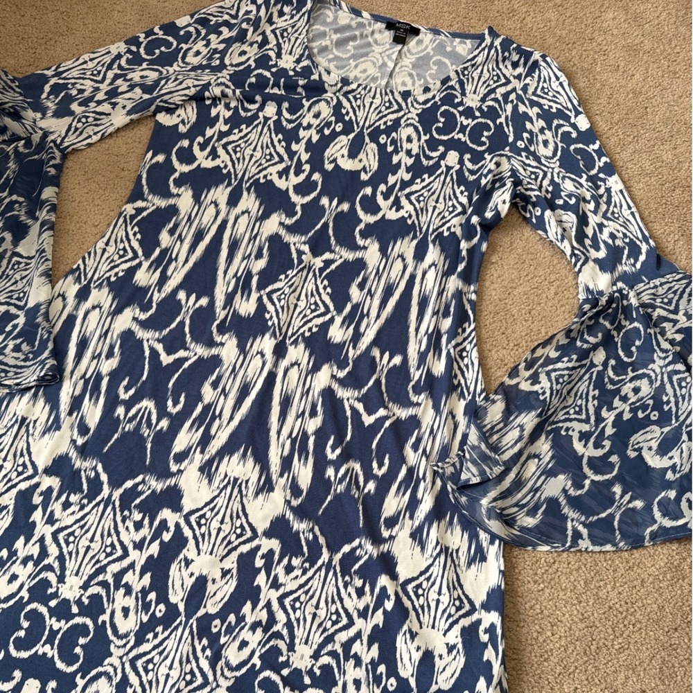 MSK Blue and White Bell Sleeve Shift Mini Dress Size M Boho Coastal Spring